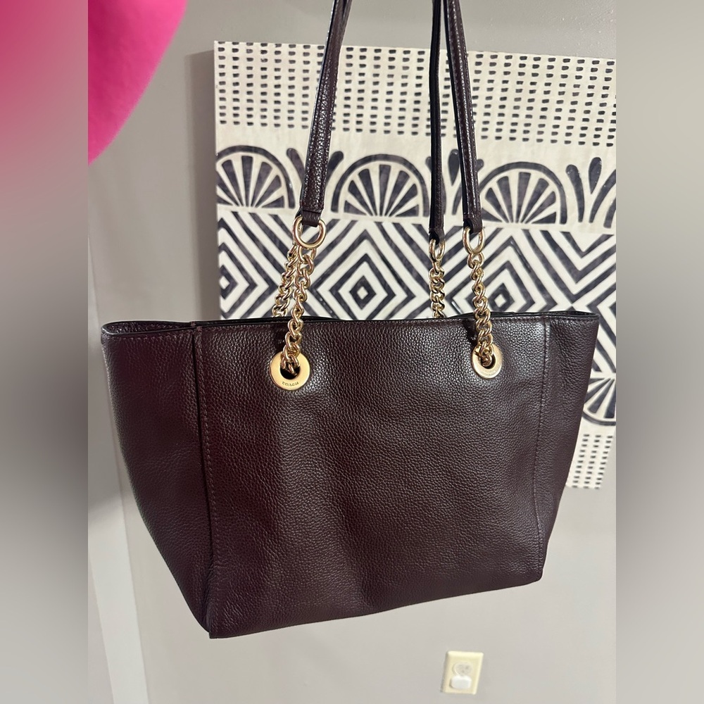 Coach Turnlock Chain Tote Burgundy Pebble Leather - Picture 11 of 12